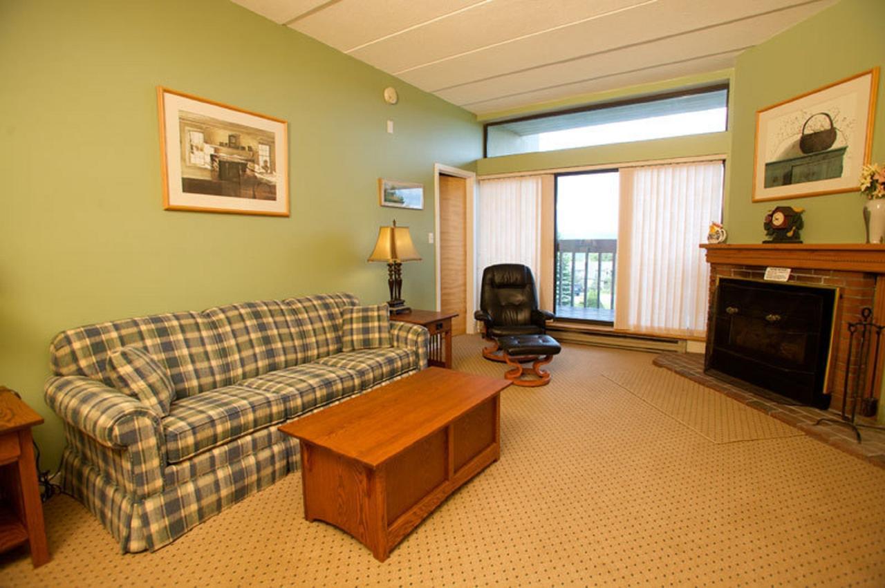 Pinnacle Condominiums Mendon Bagian luar foto