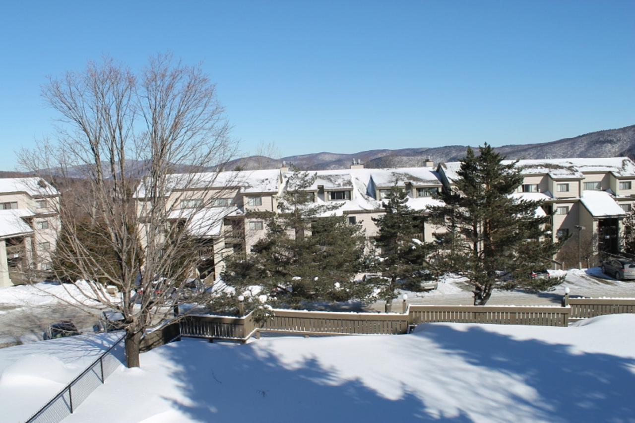 Pinnacle Condominiums Mendon Bagian luar foto